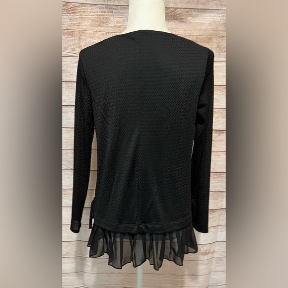 Lauren Conrad Long black tunic top with 5 inch pleated hem size medium - Picture 5 of 7